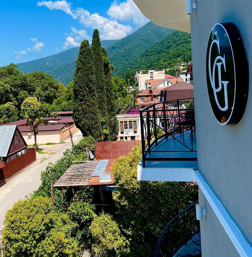 Hotel Golden Gagra Esterno foto